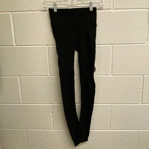 Lululemon Reveal leggings